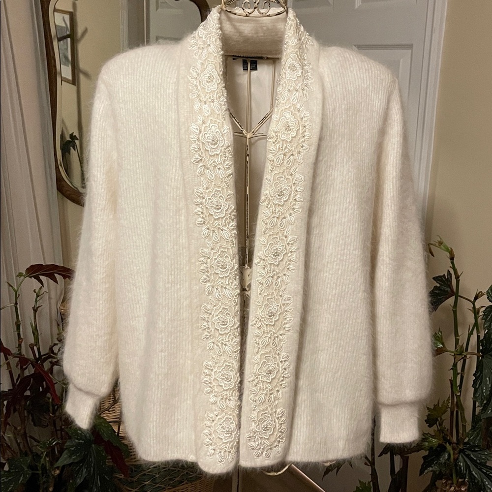 Elegant White Angora Cardigan with Front Floral Embroidery